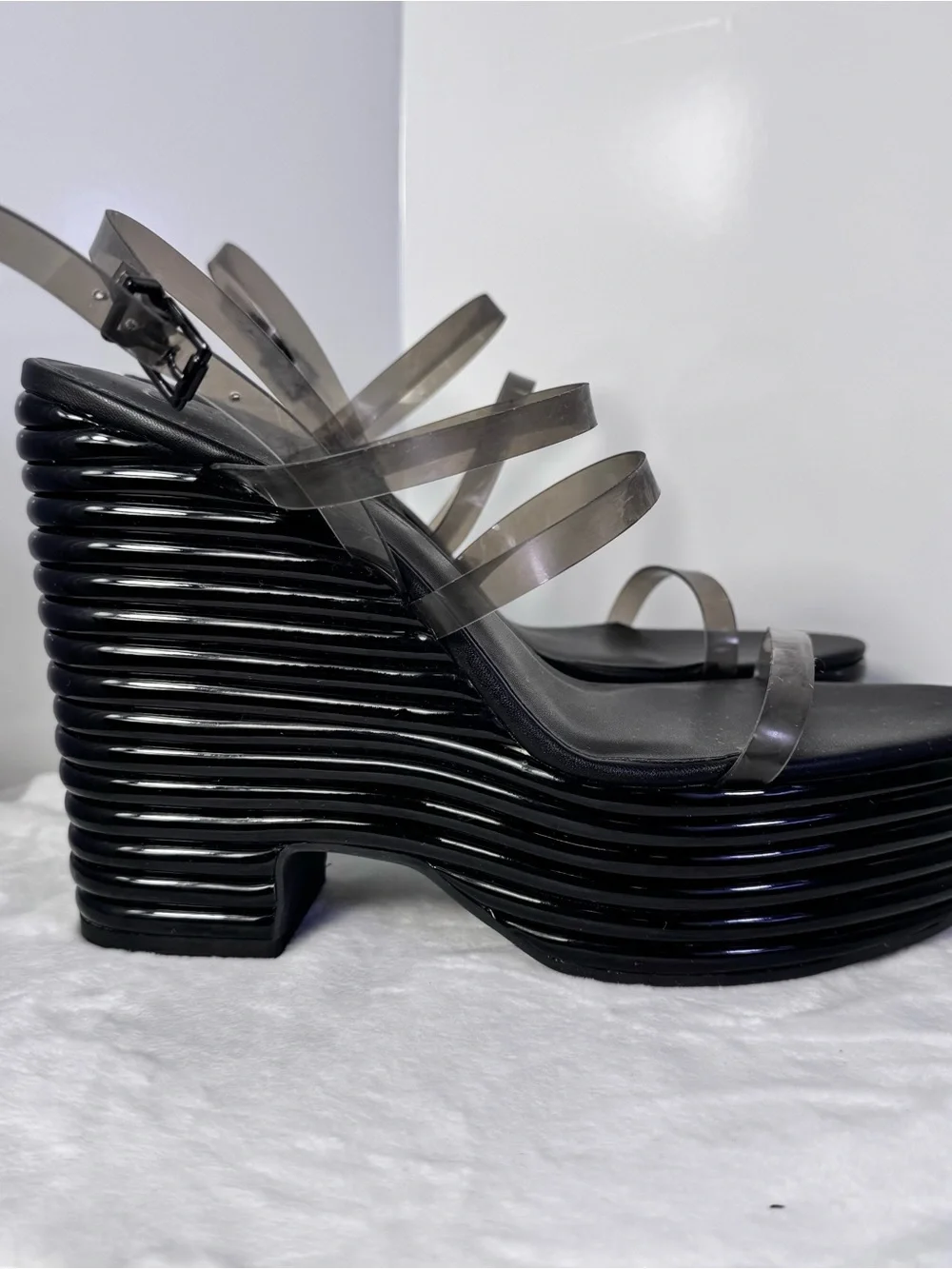 Jessica Simpson Clear Strap Platform Wedge Sandals Black 41/10 NWOB Y2K